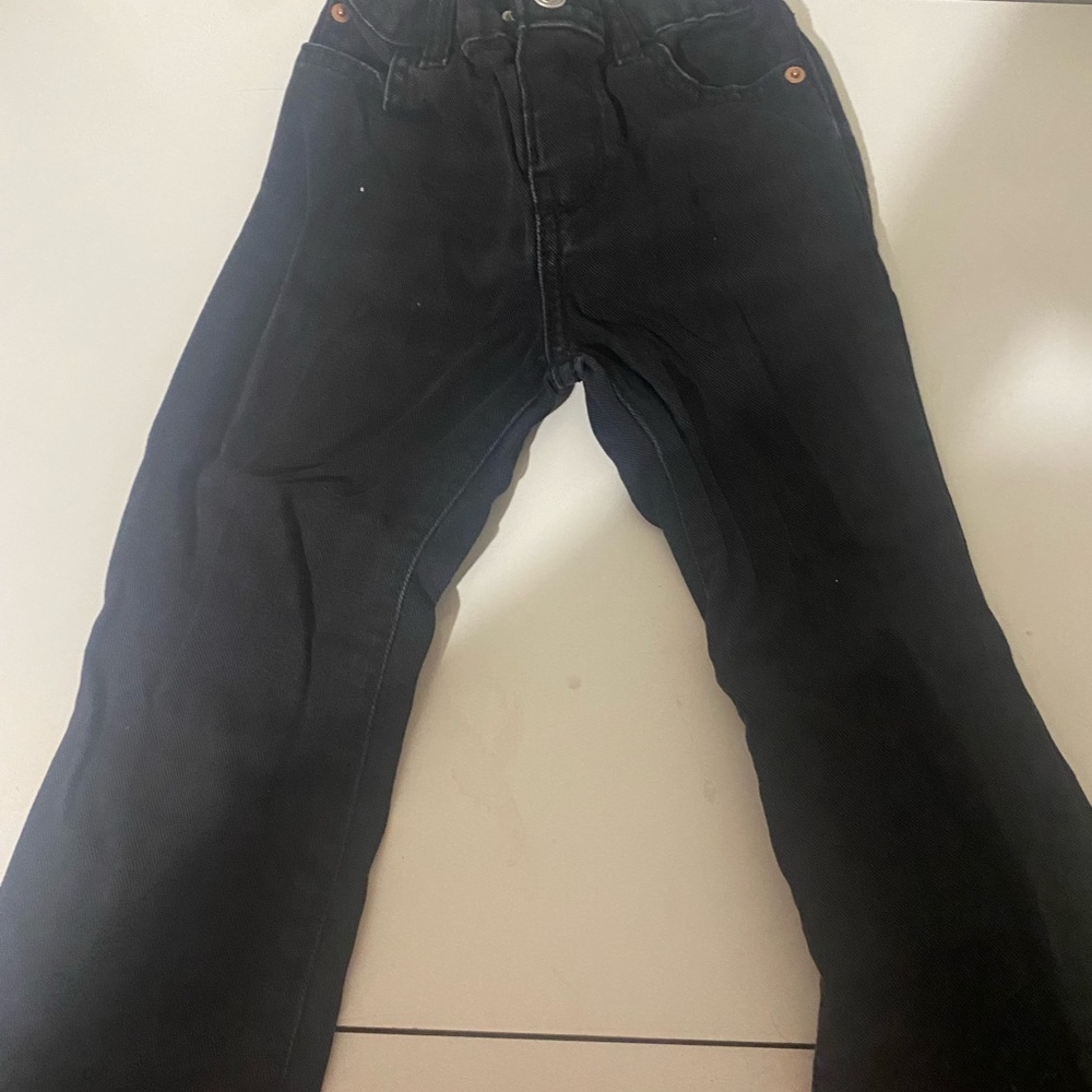 Classic Black Straight-Leg Jeans for Men